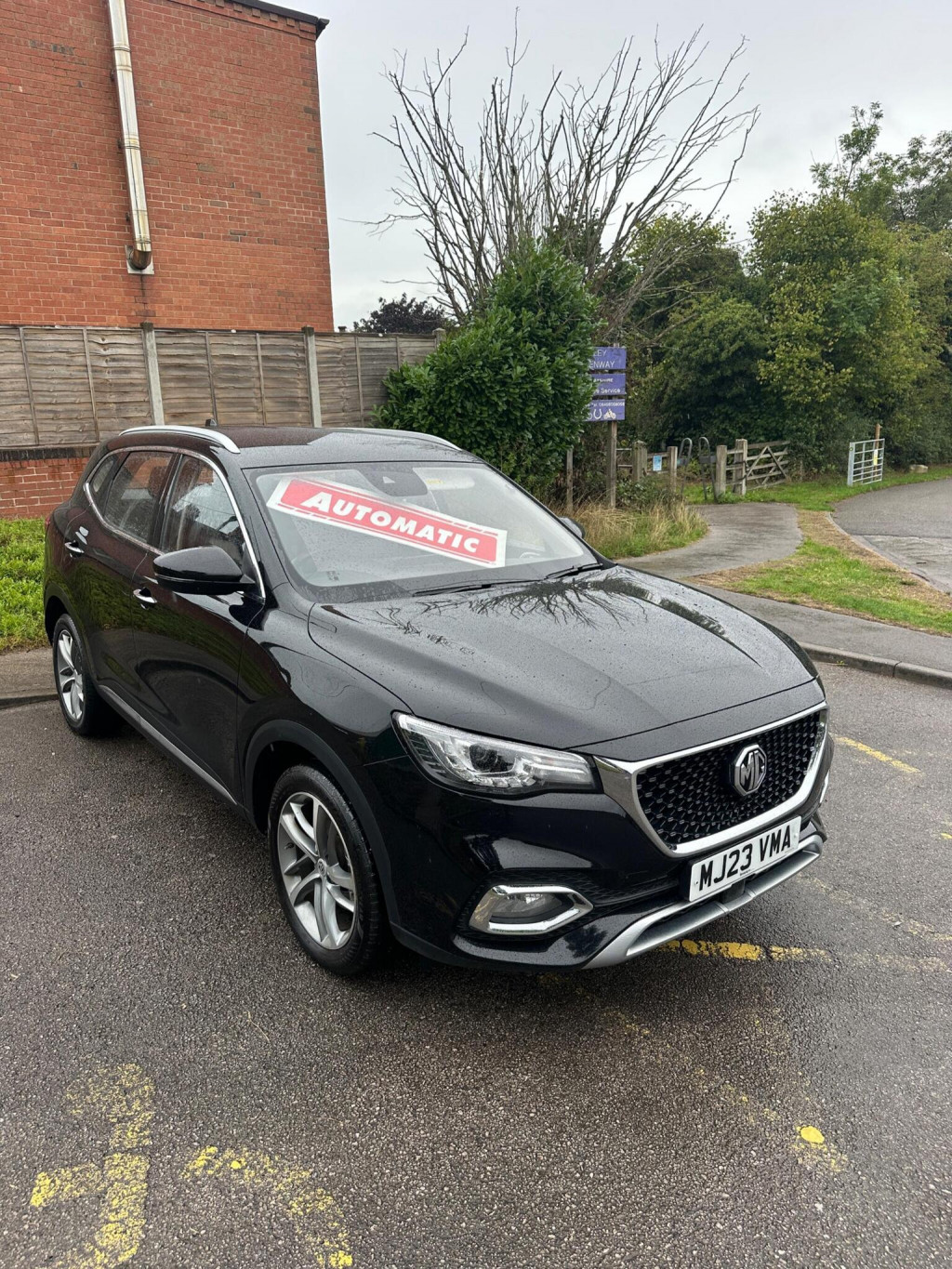 2023 MG Mg Hs